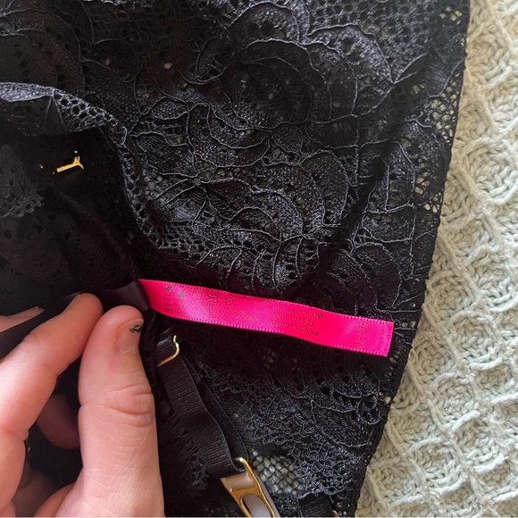 NWOT Seven 'Til Midnight Black Lace Chain Reaction Garter Chemise Set One Size - Picture 13 of 13